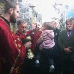 Покров Пресвете Богородице све нас закриљује