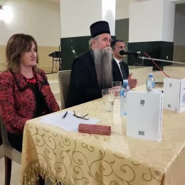 Књига „Ухваћени у вршењу својих права“ промовисана у Бару