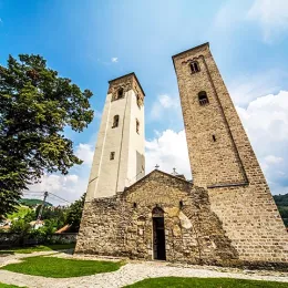 Литургија у цркви Светих апостола Петра и Павла у Бијелом Пољу