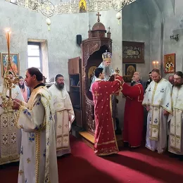 Рукоположење у манастиру Ђурђеви Ступови