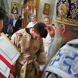 Рукоположење у манастиру Ђурђеви Ступови