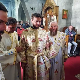 Рукоположење у манастиру Ђурђеви Ступови