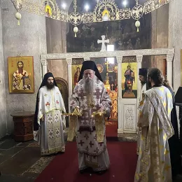 Света Архијерејска Литургија у манастиру Ђурђеви Ступови