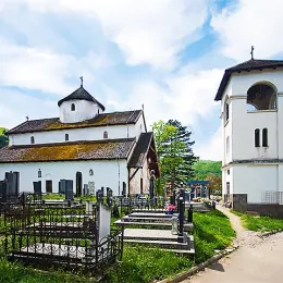 Заупокојена Литургија на Михољске задушнице у храму Светог Николе у Бијелом Пољу