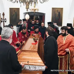 Помен Митрополиту Амфилохију у Цетињском манастиру