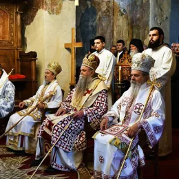 У манастиру Милешеви торжествено прослављен Свети краљ Владислав и освештан нови конак