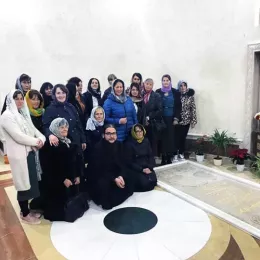 Коло српских сестара из Бијелог Поља у обиласку светиња Митрополије црногорско-приморске 