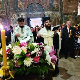 Саборно вјенчање у цркви Светог Николе у Бијелом Пољу  