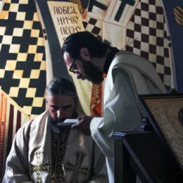 Епископ Методије служио Литургију и помен у манастиру Косијерево