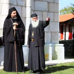 Епископ Методије служио Литургију и помен у манастиру Косијерево