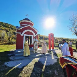 Прослављена слава спомен-храма Светог Лонгина 