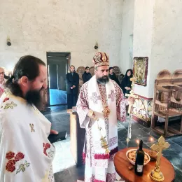 Епископ Методије богослужио у манастиру Мајсторовина