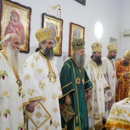Патријарх српски Порфирије служио чин освећења храма Свете браће Кирила и Методија у Марибору