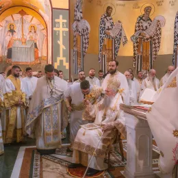 Света Архијерејска Литургија и петогодишњи помен блаженопочившем Митрополиту  Амфилохију