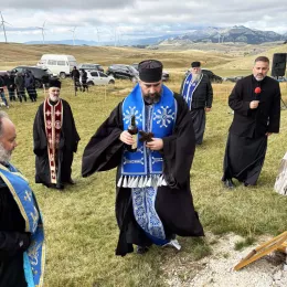 Служен парастос страдалима на Крнову