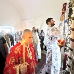 Слава храма Светог Апостола Томе на Моштаници