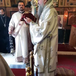 Посјета Епископа Јоаникија Митрополији неапољско-ставропољској у Солуну