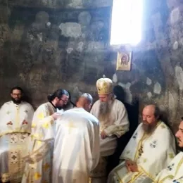 Литургија у манастиру Ђурђеви Ступови