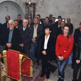 Литургија и освећење спомен-обиљежја у Почековићима