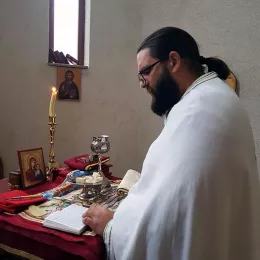 Литургија у Трепчи