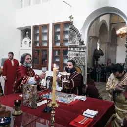 Света Литургија служена на Митровдан у никшићкој Саборној цркви