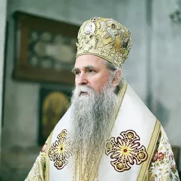 Здравствено стање владике Јоаникија добро