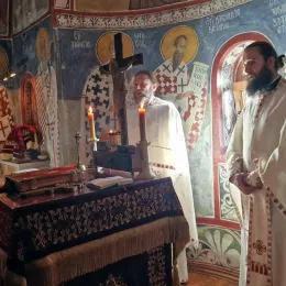 Света Литургија служена у Жупском манастиру