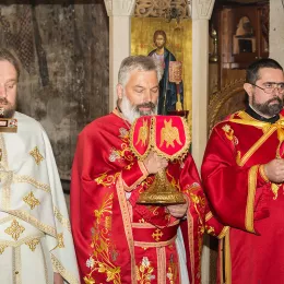 Орден „Крст вожда Ђорђа Стратимировића“ уручен архимандриту Данилу (Трпчевском)