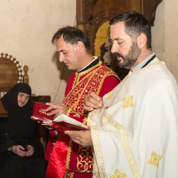 Орден „Крст вожда Ђорђа Стратимировића“ уручен архимандриту Данилу (Трпчевском)