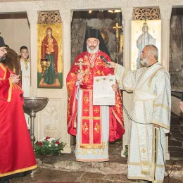 Орден „Крст вожда Ђорђа Стратимировића“ уручен архимандриту Данилу (Трпчевском)