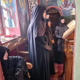 Аранђеловдан молитвено прослављен у манастиру Подмалинско