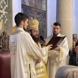 Устоличен Епископ лондонски и британско-ирски Нектарије