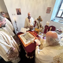 Храм Светог Апостола и Јеванђелисте Матеја на Вилусима прославио своју храмовну славу