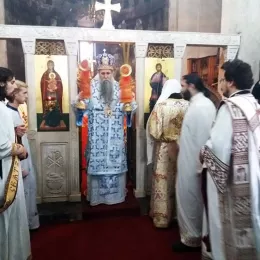 Рукоположења у манастиру Ђурђеви Ступови