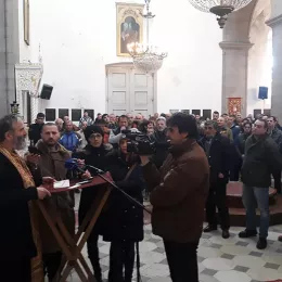 Акатист Светом Василију Острошком служен у Никшићу