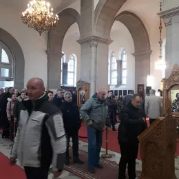 Акатист Светом Василију Острошком служен у Никшићу