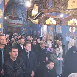 Свету Архијерејску Литургију, на празник Ваведења Пресвете Богородице, у сриједу 4. децембра 2019, служио је Његово Преосвештенство Епископ будимљанско-никшићки Г. Јоаникије са свештенством и монаштвом Епархије.  Сабранима се архипастирском бесједом обратио Преосвећени Епископ Јоаникије, честитајући данашњи велики празник и храмовну славу Манастира.  Владика је казао да су Пресвету Богородицу Њени родитељи примили као дар од Бога, јер су је добили у поодмаклим годинама, и одлучили су да је посвете на службу