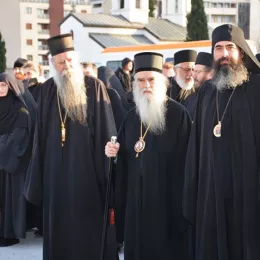 Митрополит Амфилохије пред Скупштином Црне Горе: Нећемо законе који озакоњују безакоње