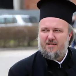 Протојереј-ставрофор Велибор Џомић: Тешко закону који се брани твитовима-митовима