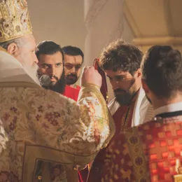 Владика Јоаникије у саборном храму у Подгорици