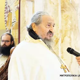 Литургија и четрдесетодневни помен Митрополиту Амфилохију (ВИДЕО)