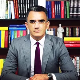 Министар Владимир Лепосавић