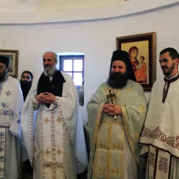 Литургија и монашење у манастиру Светог Јована Крститеља у пивским Долима