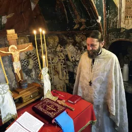 Епископ Методије богослужио у Драговољићима