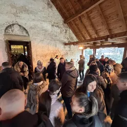 Митрополит Методије служио Свету Архијерејску Литургију у Никољцу