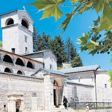 Митрополија црногорско-приморска