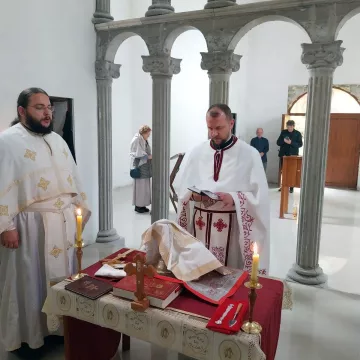 Прва Литургија у храму Св Архангела Гаврила у Црнионици