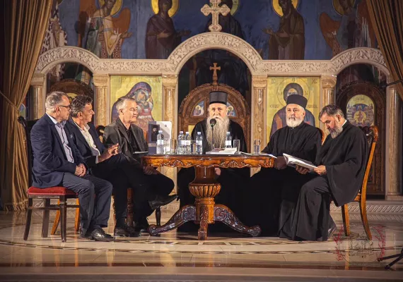 Представљање књиге у крипти подгоричког Саборног храма