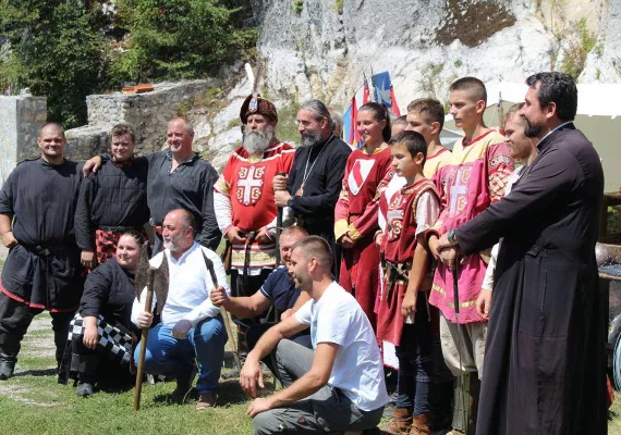 У манастиру Самоград одржане витешке игре у оквиру пројекта „Мегдан за Илиндан“