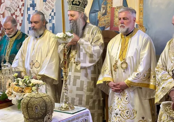 Патријарх Порфирије освештао храм у Хамбургу